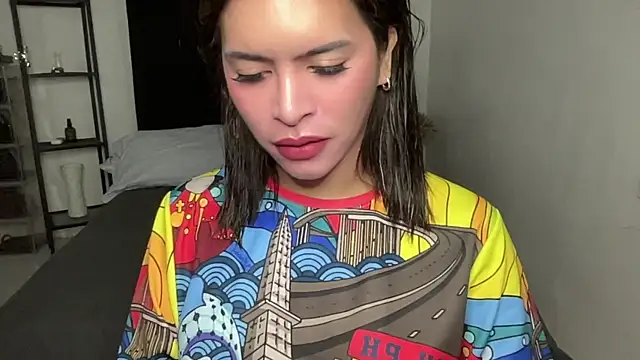 your bianca69 online show from April 15, 2026, 12:16 am