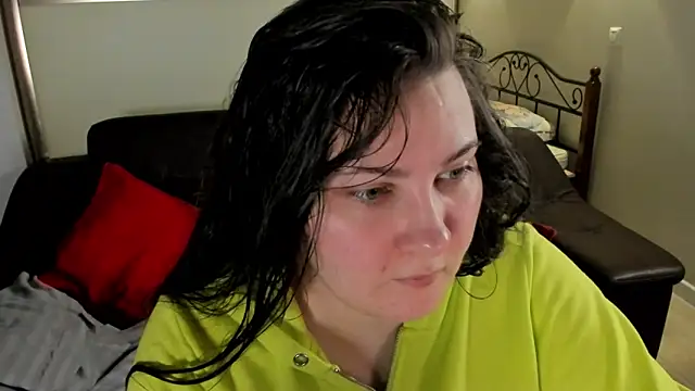 MarySwon online show from March 11, 2025, 4:19 am