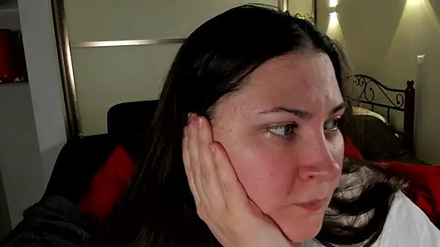 MarySwon online show from March 3, 2025, 3:05 am