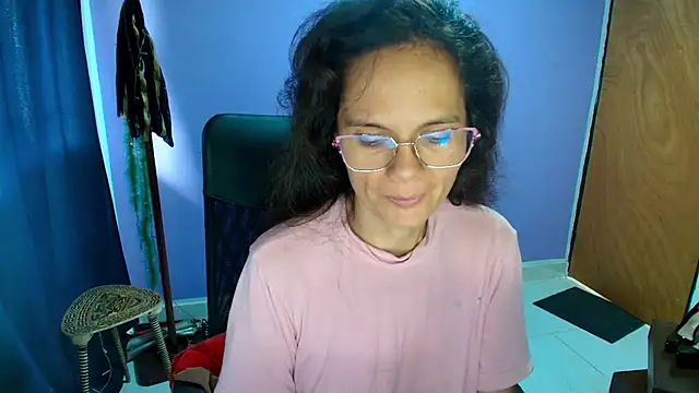 Nattyslave4U online show from December 20, 2025, 2:20 pm