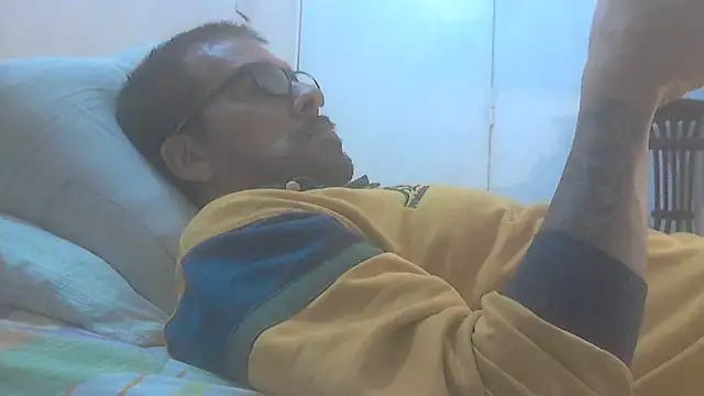 Snapshot of el_principe_hot chatting on December 15, 2025, 4:51 am el principe hot online show from December 15, 2025, 4:51 am