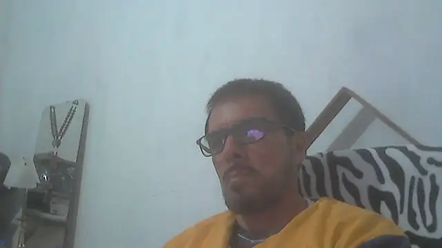 Snapshot of el_principe_hot chatting on December 2, 2025, 4:36 am el principe hot online show from December 2, 2025, 4:36 am