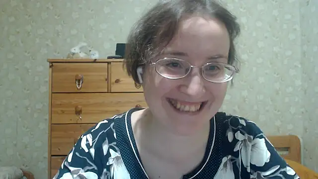 Snapshot of Smart_Rose chatting on April 16, 2026, 9:39 pm Smart Rose online show from April 16, 2026, 9:39 pm