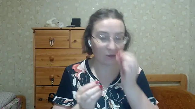 Snapshot of Smart_Rose chatting on March 10, 2026, 8:24 pm Smart Rose online show from March 10, 2026, 8:24 pm