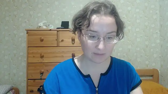 Snapshot of Smart_Rose chatting on April 8, 2026, 4:08 pm Smart Rose online show from April 8, 2026, 4:08 pm