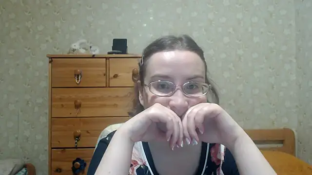 Snapshot of Smart_Rose chatting on April 2, 2026, 6:14 pm Smart Rose online show from April 2, 2026, 6:14 pm