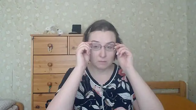 Snapshot of Smart_Rose chatting on March 31, 2026, 1:57 pm Smart Rose online show from March 31, 2026, 1:57 pm