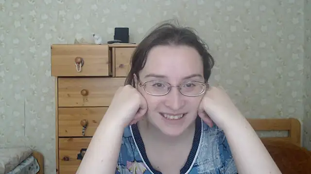 Snapshot of Smart_Rose chatting on February 22, 2026, 1:35 pm Smart Rose online show from February 22, 2026, 1:35 pm