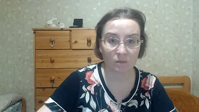 Snapshot of Smart_Rose chatting on March 8, 2026, 5:16 pm Smart Rose online show from March 8, 2026, 5:16 pm