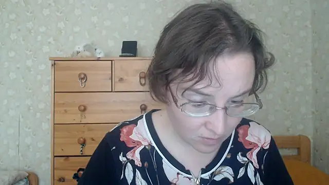 Snapshot of Smart_Rose chatting on April 6, 2026, 2:29 pm Smart Rose online show from April 6, 2026, 2:29 pm
