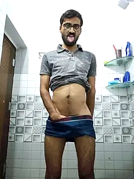 krishna8035 online show from January 7, 2026, 2:33 pm