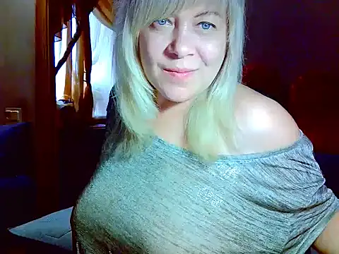 AgoniA7 online show from May 10, 2026, 6:17 am