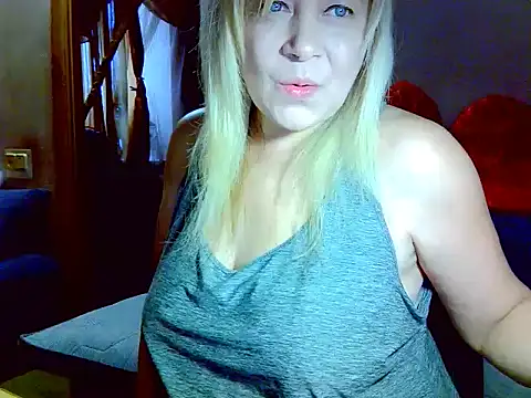 AgoniA7 online show from February 13, 2026, 1:44 pm