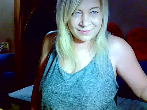 AgoniA7 online show from February 1, 2026, 6:50 pm