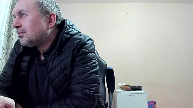 Snapshot of SanFrantsisko chatting on January 9, 2026, 9:44 pm SanFrantsisko online show from January 9, 2026, 9:44 pm