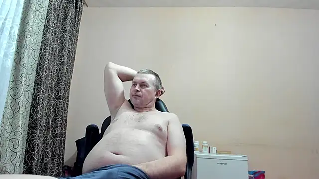 Snapshot of SanFrantsisko chatting on December 18, 2025, 8:23 pm SanFrantsisko online show from December 18, 2025, 8:23 pm