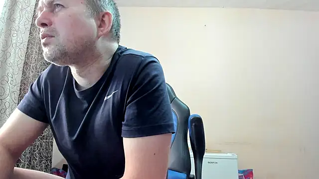 Snapshot of SanFrantsisko chatting on December 21, 2025, 8:49 am SanFrantsisko online show from December 21, 2025, 8:49 am