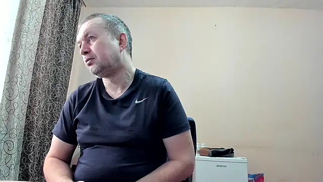 Snapshot of SanFrantsisko chatting on December 20, 2025, 8:39 am SanFrantsisko online show from December 20, 2025, 8:39 am