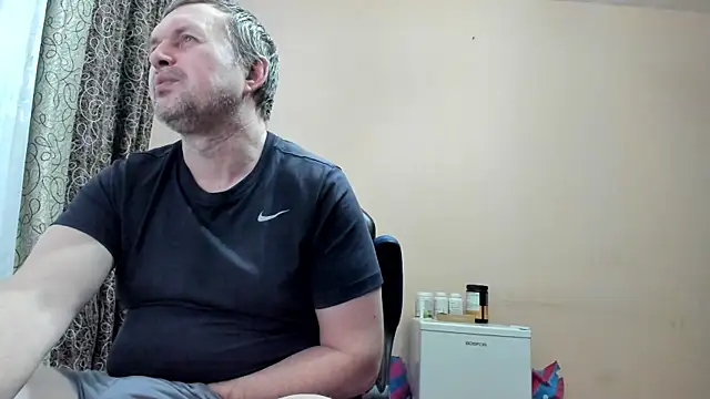 Snapshot of SanFrantsisko chatting on February 15, 2026, 9:58 pm SanFrantsisko online show from February 15, 2026, 9:58 pm