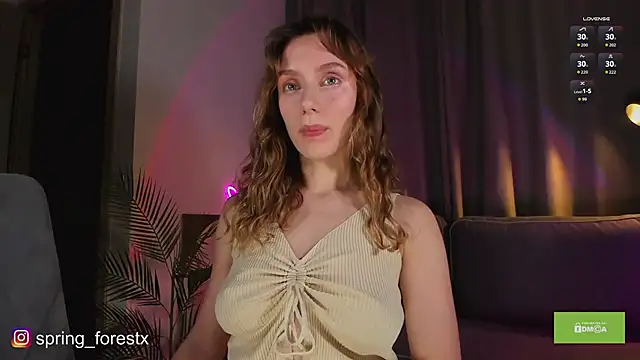 Snapshot of spring_forest chatting on November 3, 2025, 4:43 pm spring forest online show from November 3, 2025, 4:43 pm