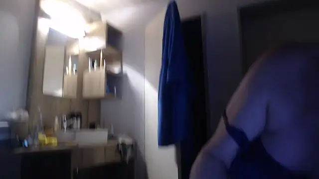 MucMilf59 online show from March 12, 2026, 10:03 pm