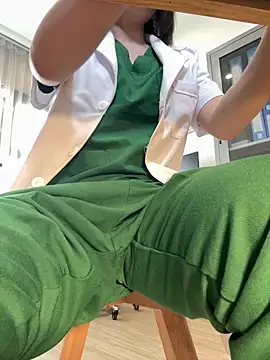 Meilian2021 online show from April 16, 2026, 3:40 am