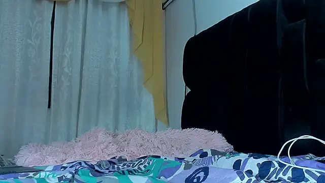 SandraGoldstein online show from March 22, 2025, 12:49 am