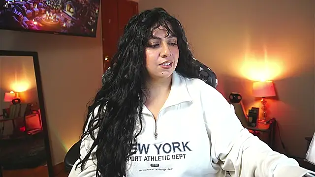 coraline latin online show from January 6, 2026, 12:14 am