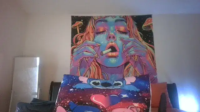 Snapshot of EnticingAaliyah chatting on October 18, 2025, 5:48 pm EnticingAaliyah online show from October 18, 2025, 5:48 pm