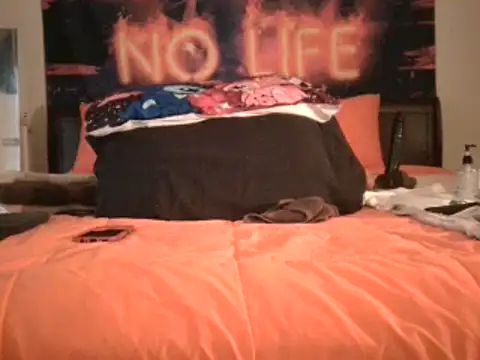 Snapshot of EnticingAaliyah chatting on December 11, 2024, 5:59 pm EnticingAaliyah online show from December 11, 2024, 5:59 pm