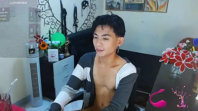 WildestTwink online show from October 24, 2025, 5:12 pm