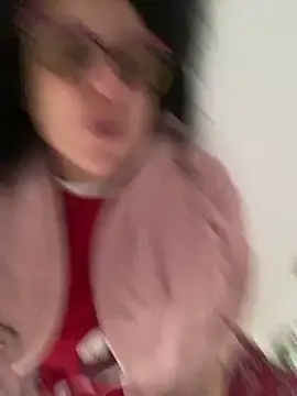 crudeliafrancy online show from March 17, 2026, 8:28 am