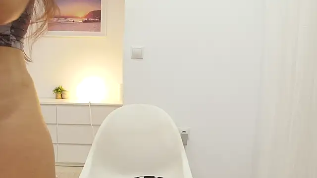 Snapshot of StracciaStella- chatting on October 16, 2025, 5:05 am StracciaStella- online show from October 16, 2025, 5:05 am