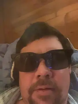 camowamo13 online show from February 21, 2026, 11:40 pm