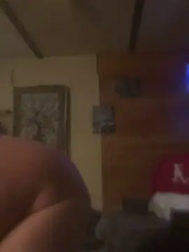 camowamo13 online show from February 16, 2026, 12:31 am