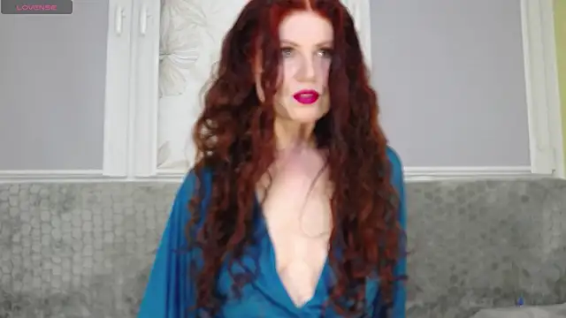 Hetera online show from April 3, 2026, 7:20 pm