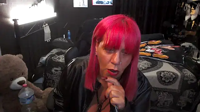 diavo72 online show from June 23, 2026, 8:07 pm
