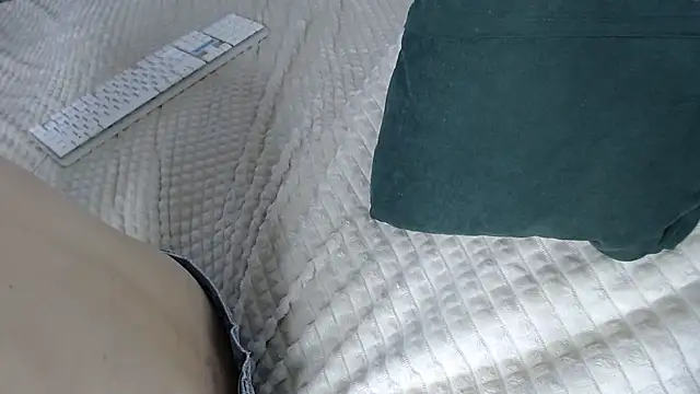 Kiradoll27 online show from November 19, 2025, 10:04 am