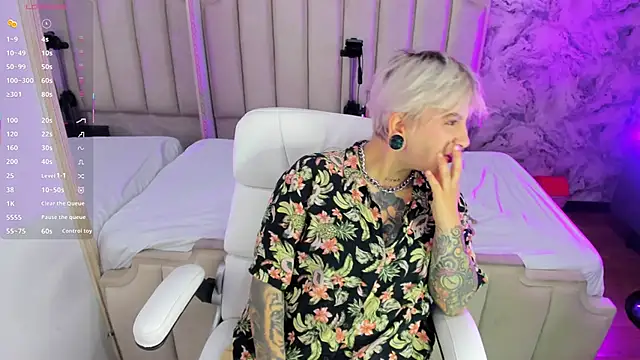 amy ink online show from December 4, 2025, 11:09 am