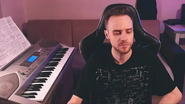 Sweetparker online show from December 18, 2025, 11:41 pm