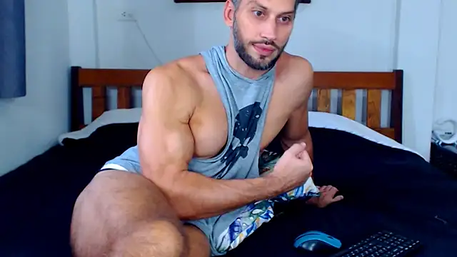 Snapshot of RONNIE_X chatting on November 11, 2025, 4:18 am RONNIE X online show from November 11, 2025, 4:18 am