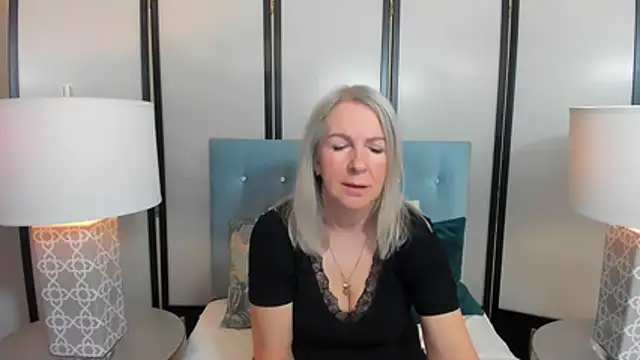 EricaTop online show from March 21, 2026, 5:52 am