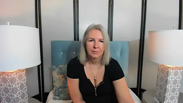 EricaTop online show from February 23, 2025, 5:45 am