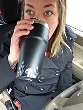 Snapshot of _NinaLuvSins_ chatting on January 9, 2026, 2:46 pm NinaLuvSins online show from January 9, 2026, 2:46 pm