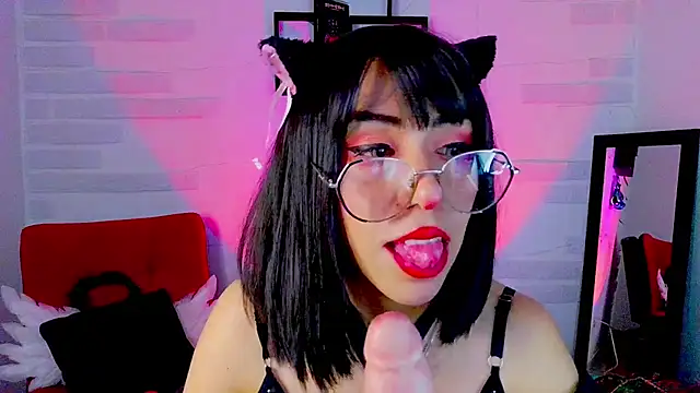 sky girl1 online show from November 12, 2025, 12:04 am