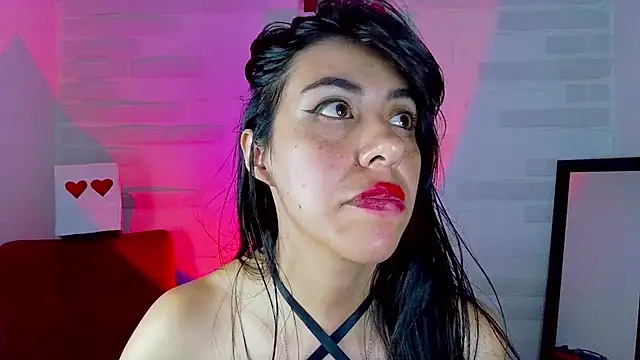 sky girl1 online show from March 21, 2025, 2:39 am