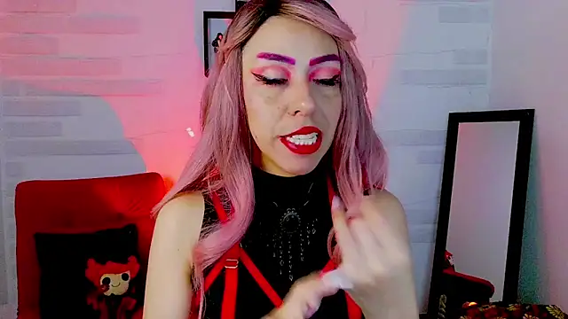 sky girl1 online show from October 4, 2025, 2:46 am