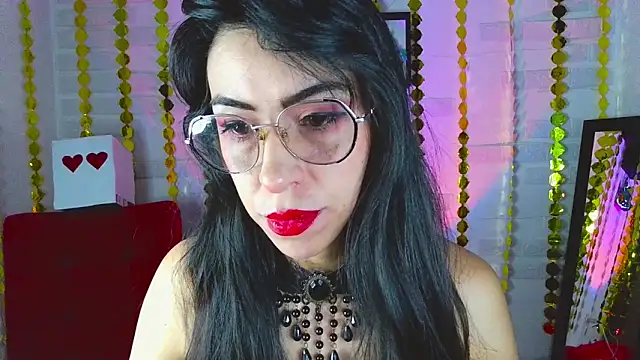 sky girl1 online show from March 11, 2025, 4:08 am