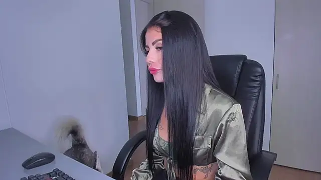 Snapshot of Lisegg_ chatting on February 28, 2025, 5:48 pm Lisegg online show from February 28, 2025, 5:48 pm