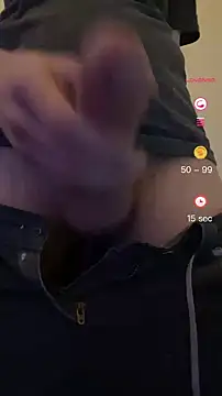 Snapshot of LionBoy1976 chatting on February 9, 2025, 8:10 am LionBoy1976 online show from February 9, 2025, 8:10 am